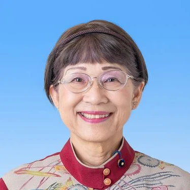西銘 純恵の写真