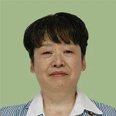 伊勢 志穂の写真