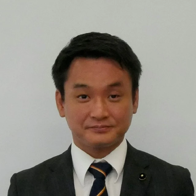 西内 隆純の写真