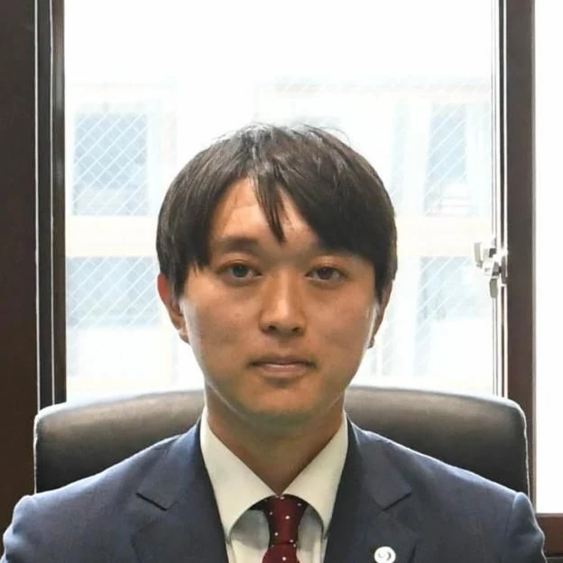 鍋谷 暁の写真