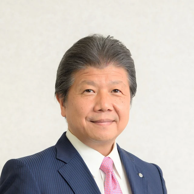 信貴 康孝の写真