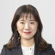 大塚 絹子の写真