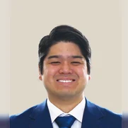 平安山 良斗の写真