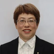 番 有里の写真