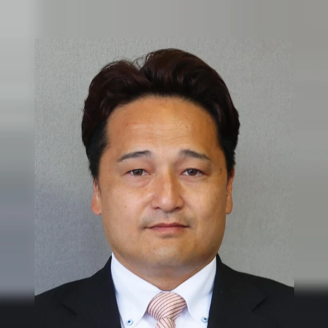 由利彰基の写真