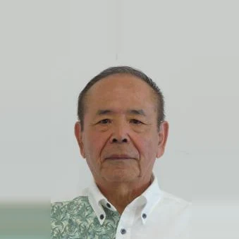 比嘉 利和の写真