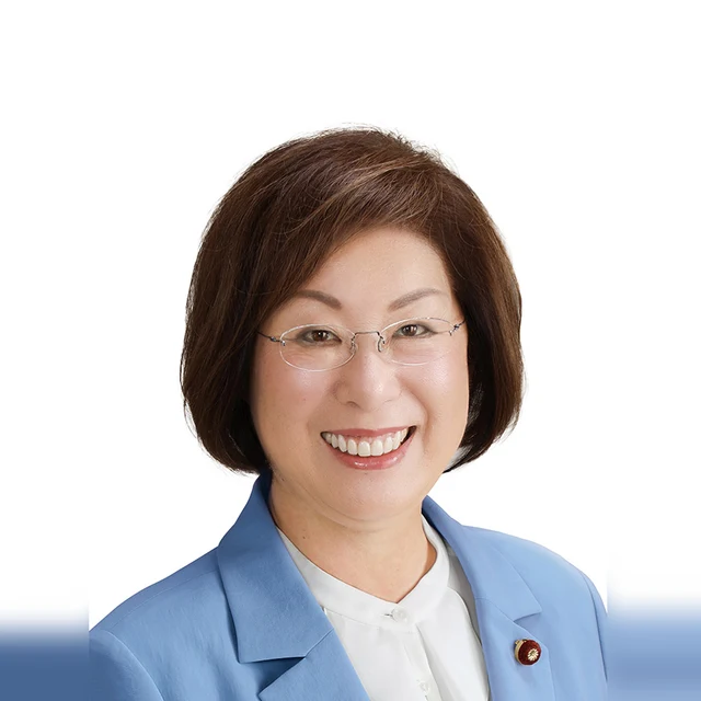 永岡 桂子の写真