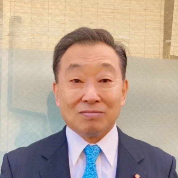 石渡 孝春の写真