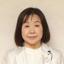 甲斐 百合子の写真