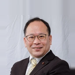 長岡 嘉一の写真