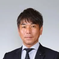 西本 健治郎の写真