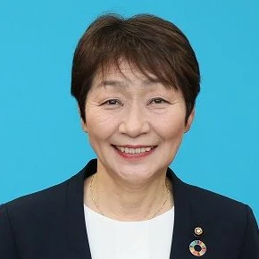 比江島 久美子の写真