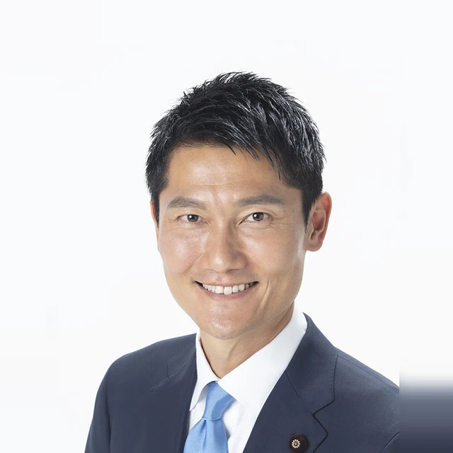 朝日 健太郎の写真