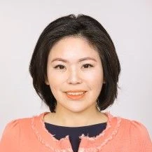 前野 真実子の写真