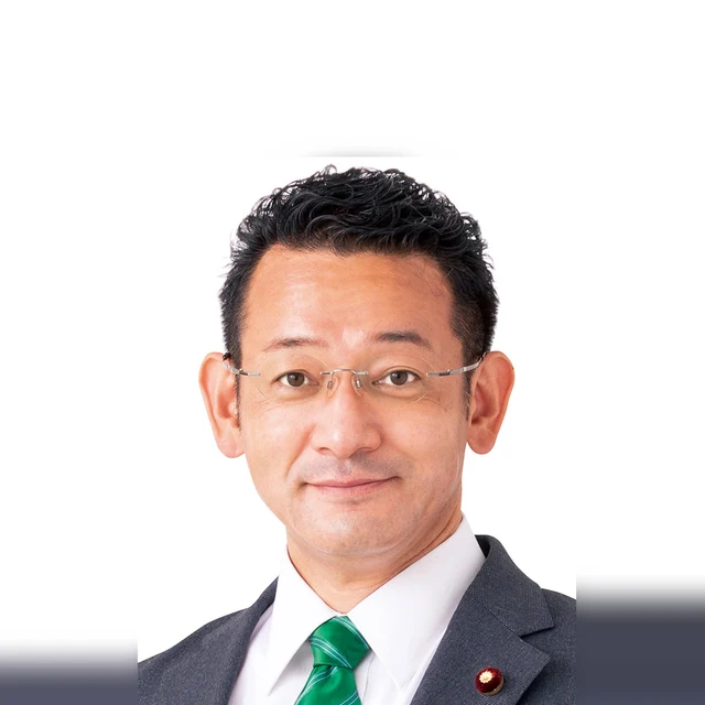 國場 幸之助の写真