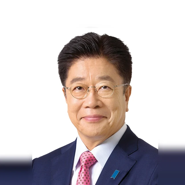 加藤 勝信の写真