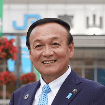 藤井 裕久の写真