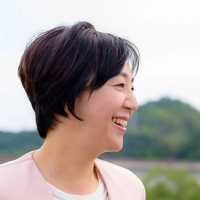内田 理佐の写真