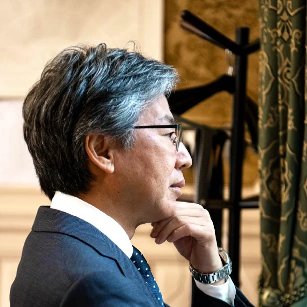 安住 淳の写真
