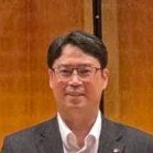 峠 賢一の写真