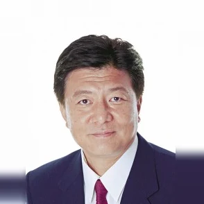新藤 義孝の写真