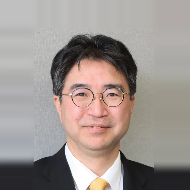谷津伸幸の写真