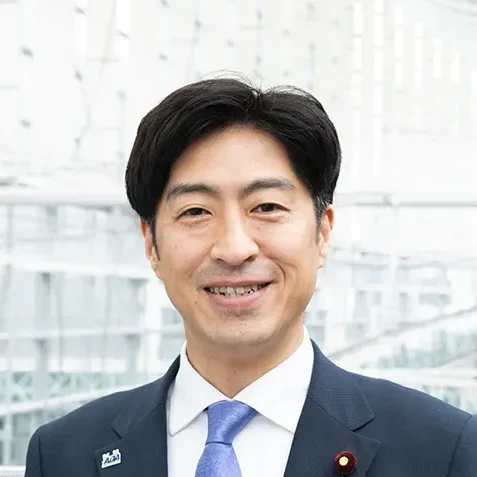 岡本 康宏の写真