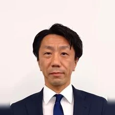 大泉芳行の写真
