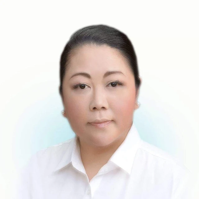 高見 美加の写真