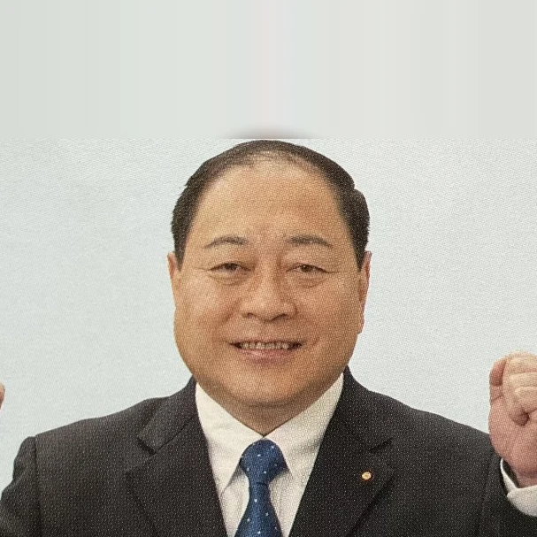 鈴木 広康の写真