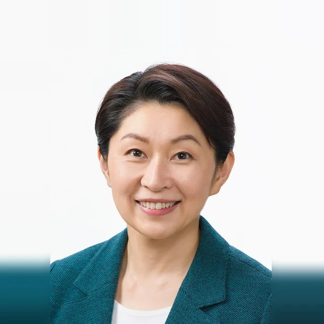 小渕 優子の写真
