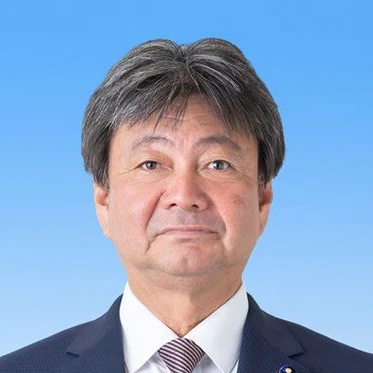 仲里 全孝の写真