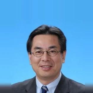 岡田 康則の写真