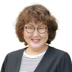 山本 由美の写真
