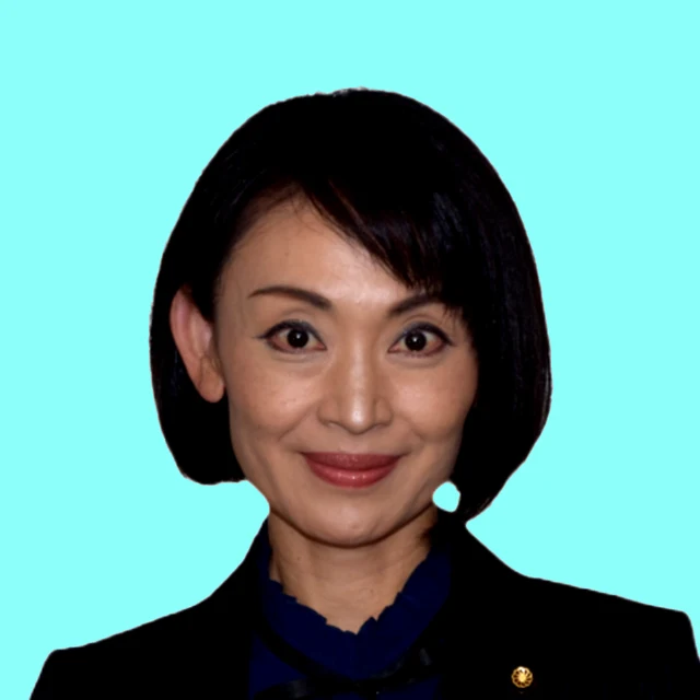 山本仁美の写真