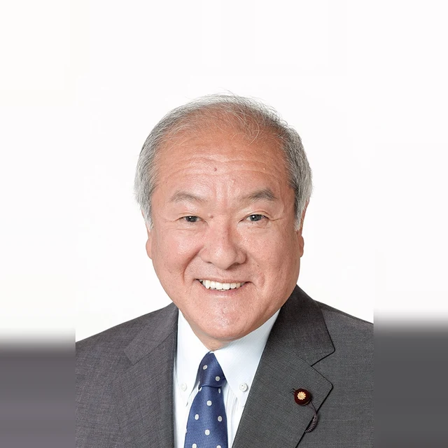 鈴木 俊一の写真