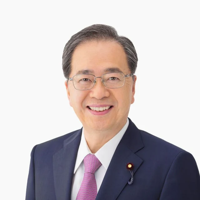 斉藤 鉄夫の写真