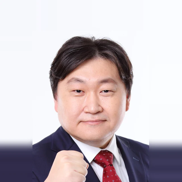 浅野 賢也の写真