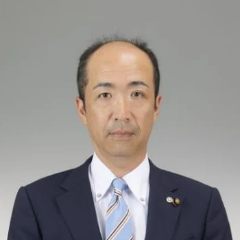 井上 仁の写真