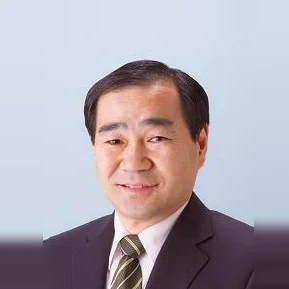 小高 浩行の写真