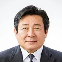 窪田 龍一の写真