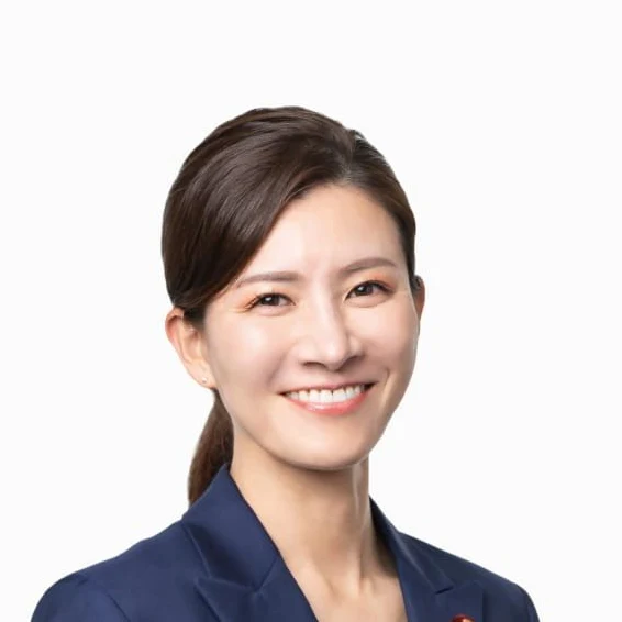 吉川 里奈の写真