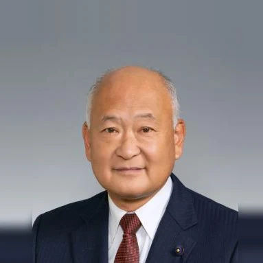 安部 泰男の写真