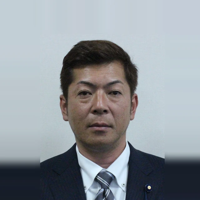 早麻雄三の写真