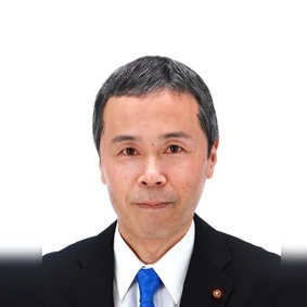 右近 徳博の写真