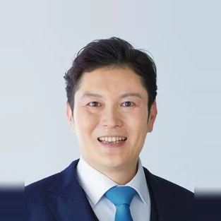 岡田勇一郎の写真