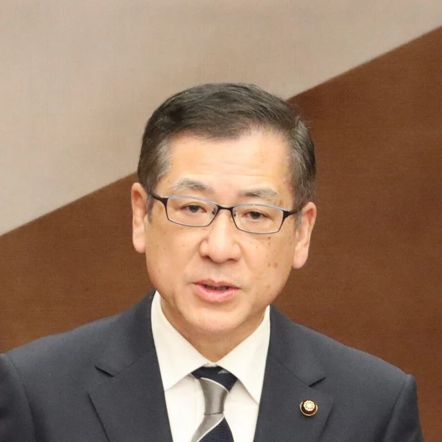 高倉 富士男の写真
