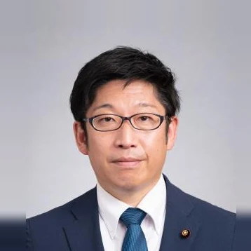楠目 慎一郎の写真