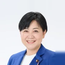 岸 真紀子の写真