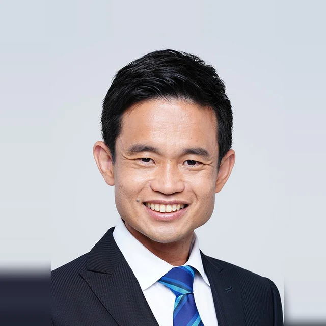 井原 隆の写真